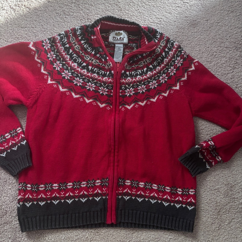 Tiara vintage 90's fair isle Red and Black Patterned Sweater Christmas holiday